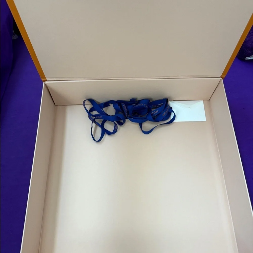 Authentic Louis Vuitton Empty Gift Box with Ribbon & Envelope 13”x16”x4”